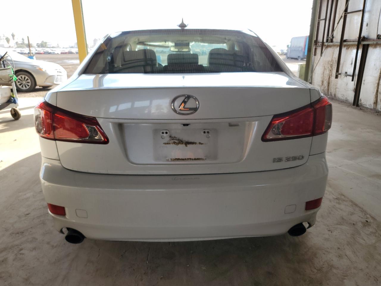 2011 LEXUS IS 250 - Фото 6