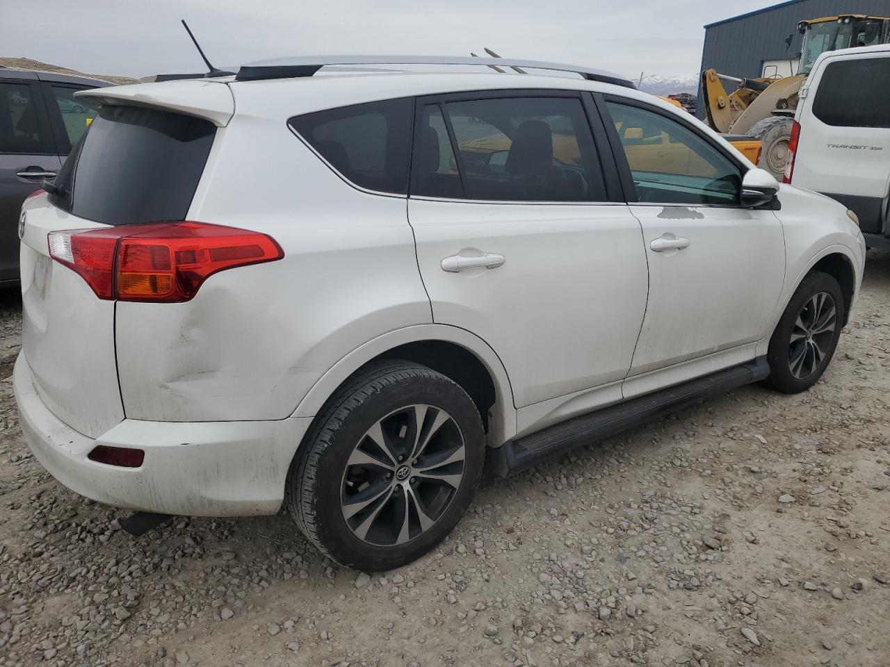 2015 TOYOTA RAV4 LIMIT - Фото 3