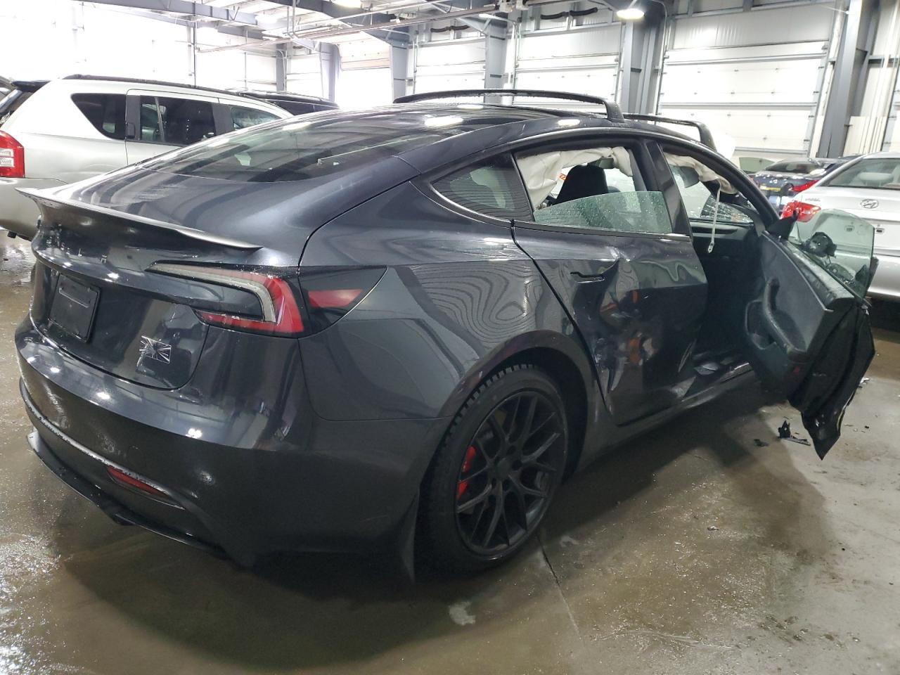 2024 TESLA MODEL 3 - Image 3