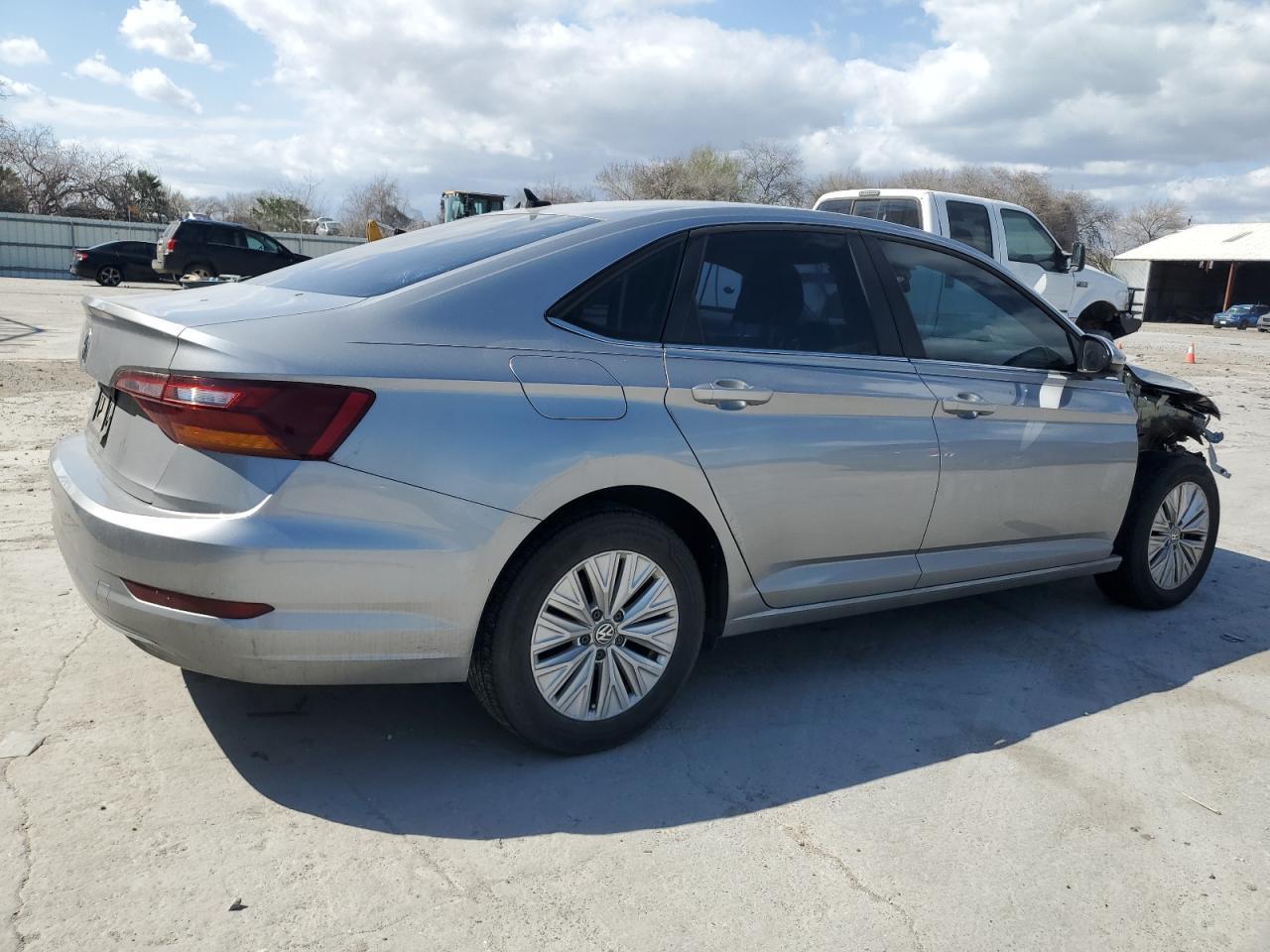 2019 VOLKSWAGEN JETTA S - Фото 3