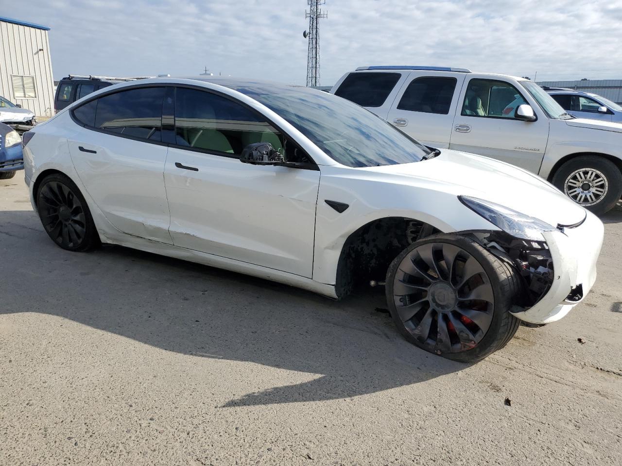 2022 TESLA MODEL 3 - Image 4