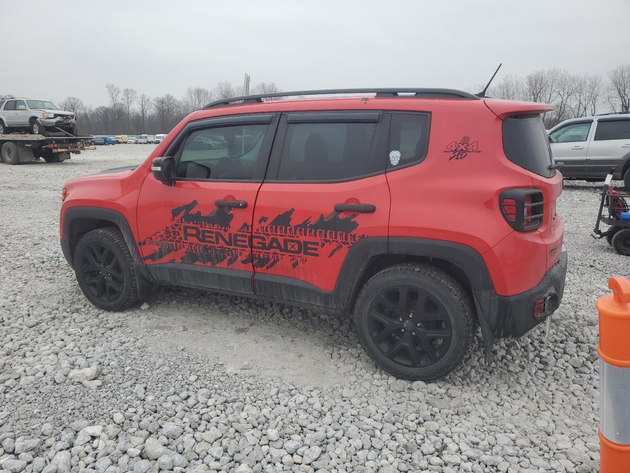 2017 JEEP RENEGADE L - Фото 2