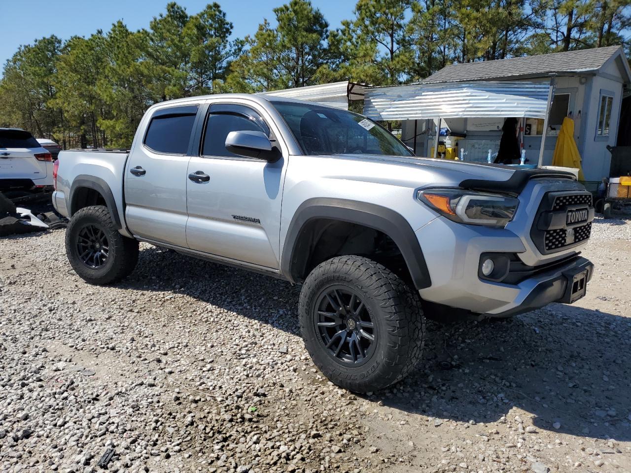 2019 TOYOTA TACOMA DOU - Image 4