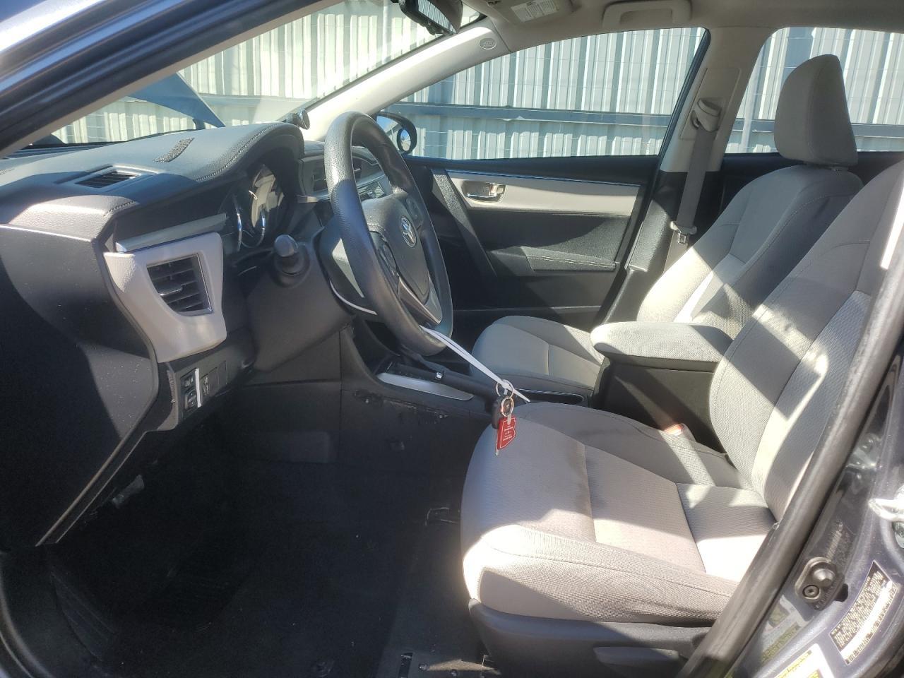 2014 TOYOTA COROLLA L - Фото 7