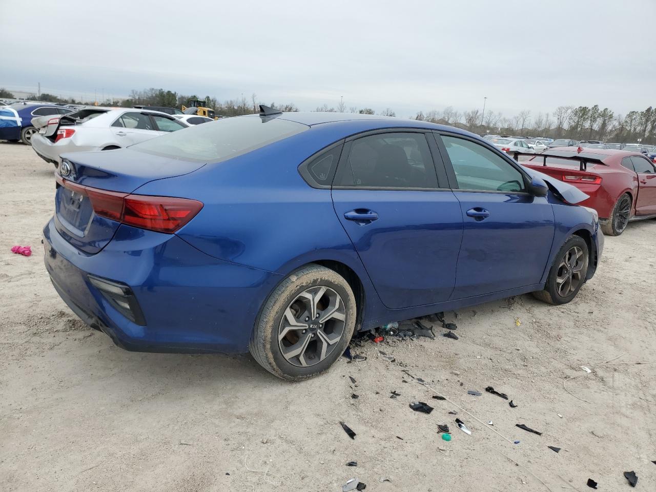 2021 KIA FORTE FE - Image 3