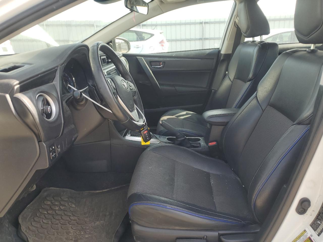 2018 TOYOTA COROLLA L - Фото 7