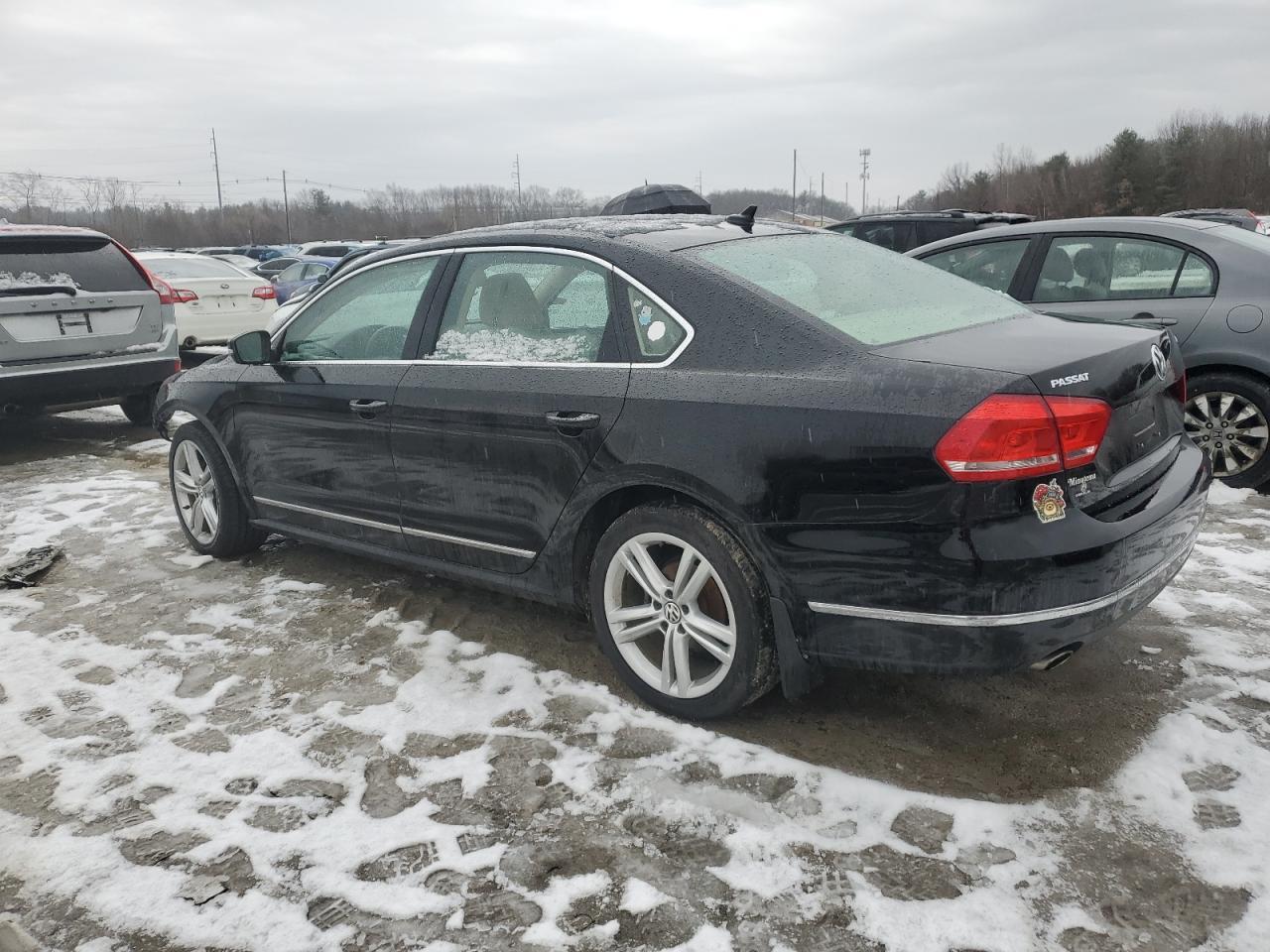 2014 VOLKSWAGEN PASSAT SEL - Фото 2