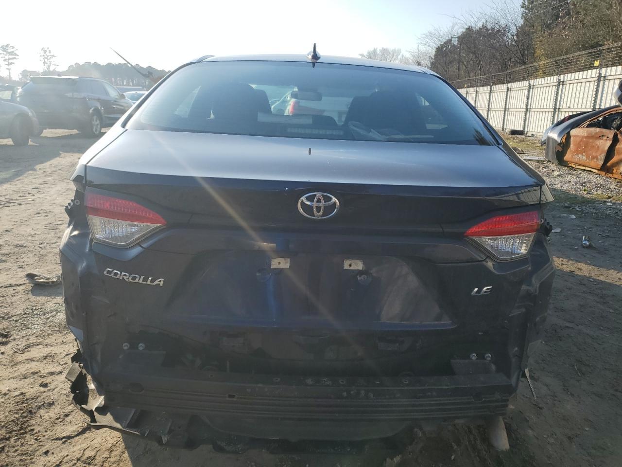 2021 TOYOTA COROLLA LE - Image 6