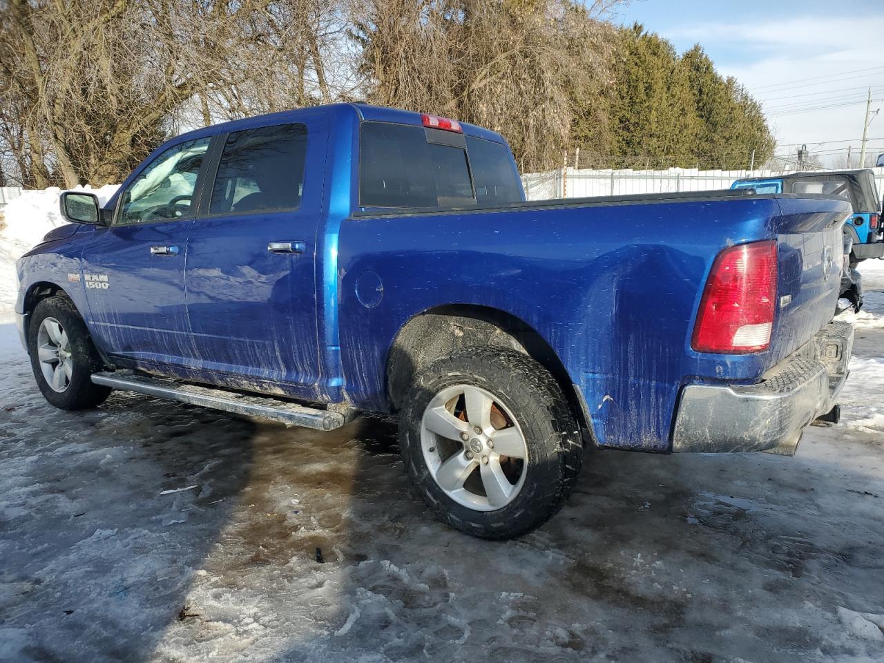 2017 RAM 1500 SLT - Image 2