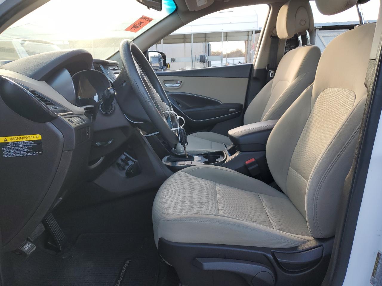 2017 HYUNDAI SANTA FE S - Image 7