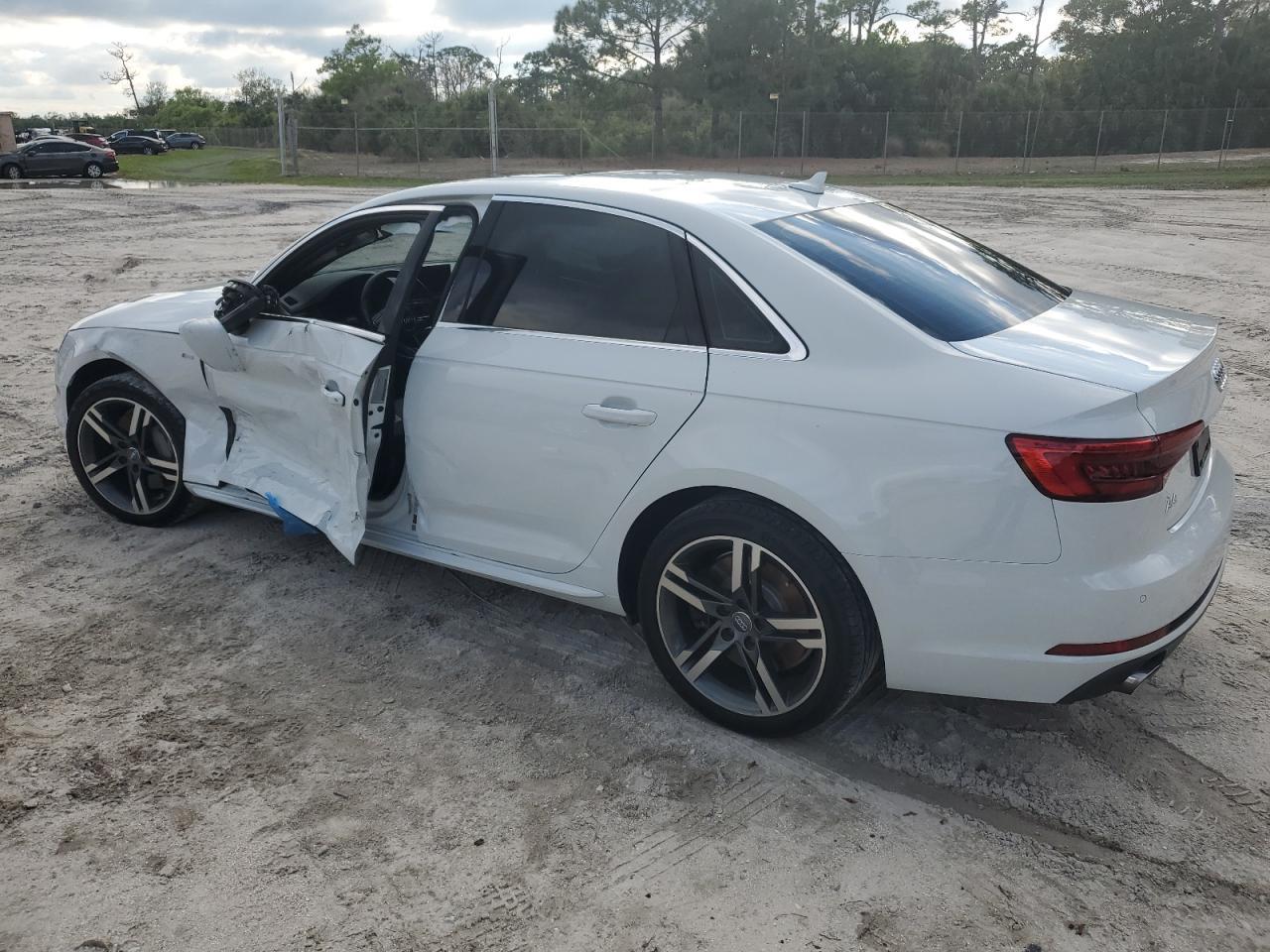 2017 AUDI A4 PRESTIG - Image 2