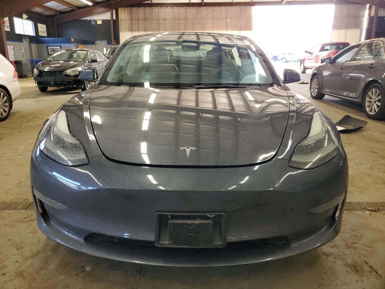 2023 TESLA MODEL 3 - Фото 5