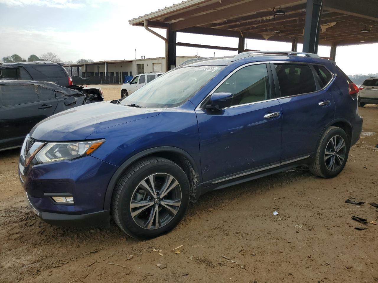 2018 NISSAN ROGUE S