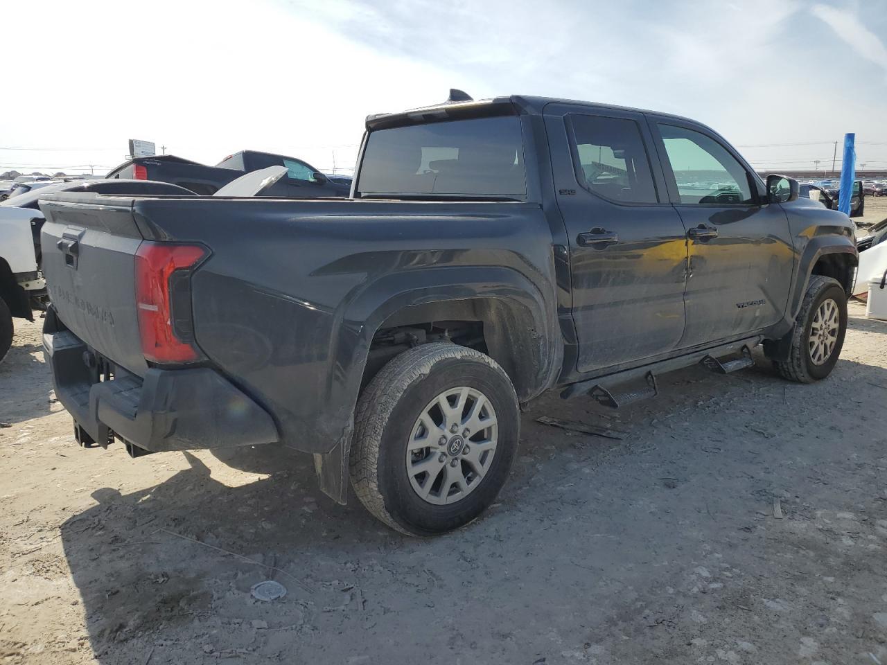 2024 TOYOTA TACOMA DOU - Фото 3