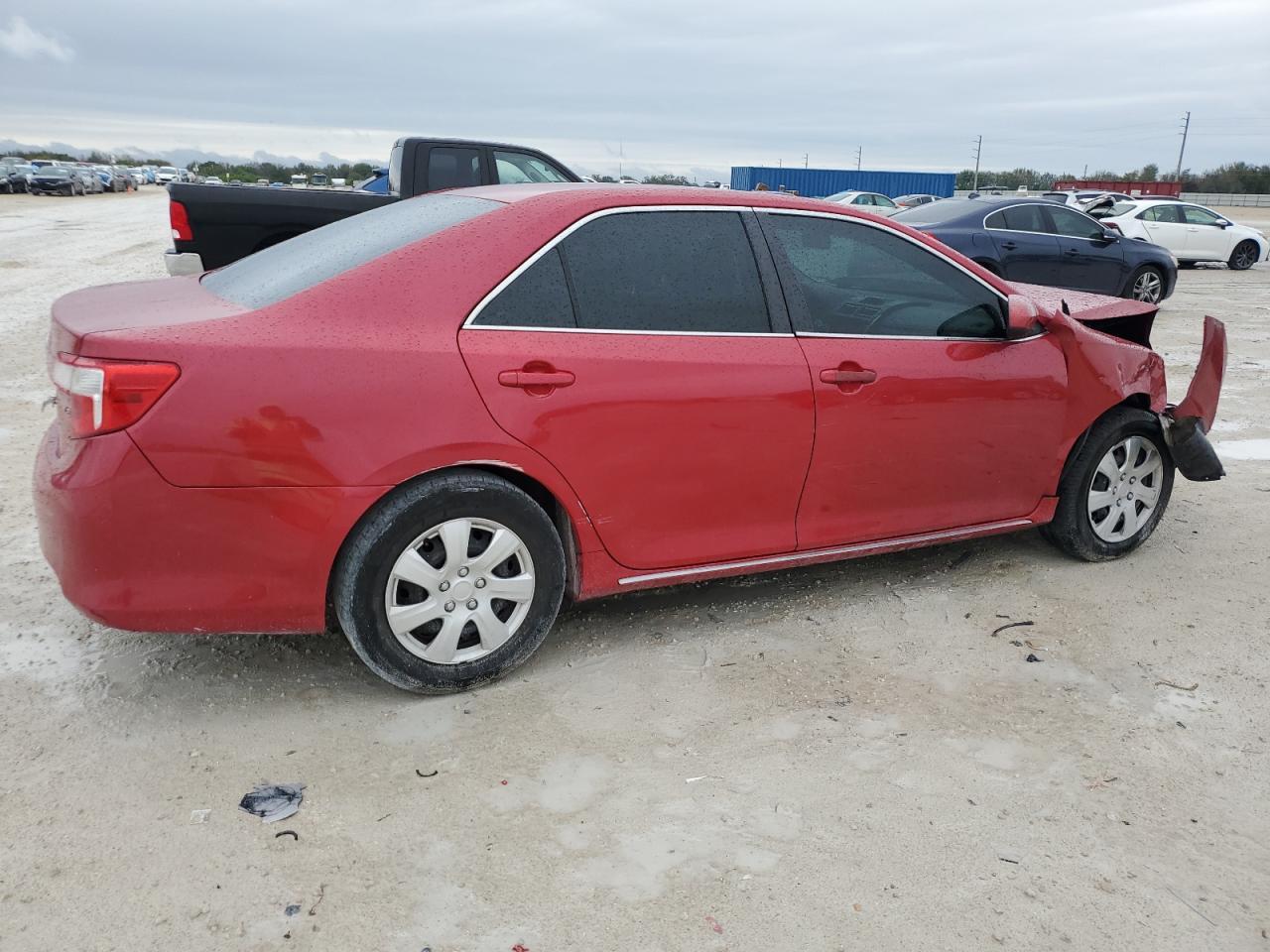 2012 TOYOTA CAMRY BASE - Фото 3