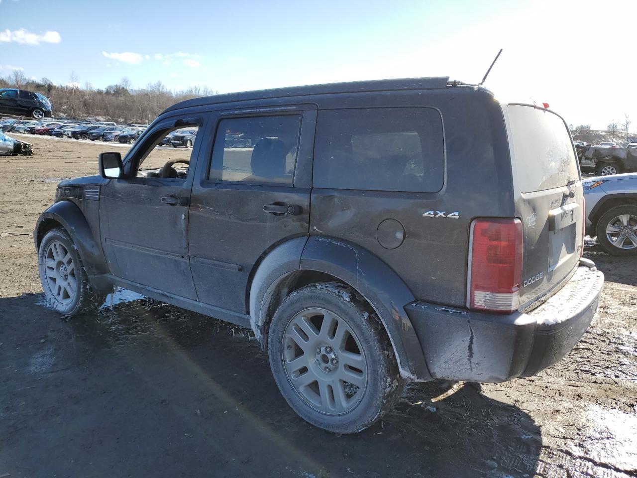 2011 DODGE NITRO HEAT - Image 2