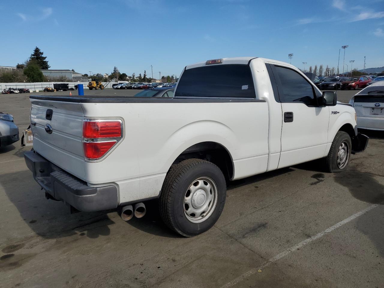 2010 FORD F150 - Фото 3