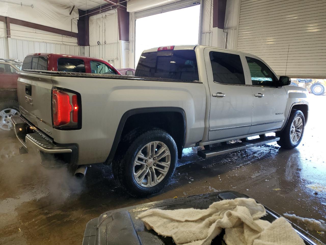 2018 GMC SIERRA K15 - Фото 3