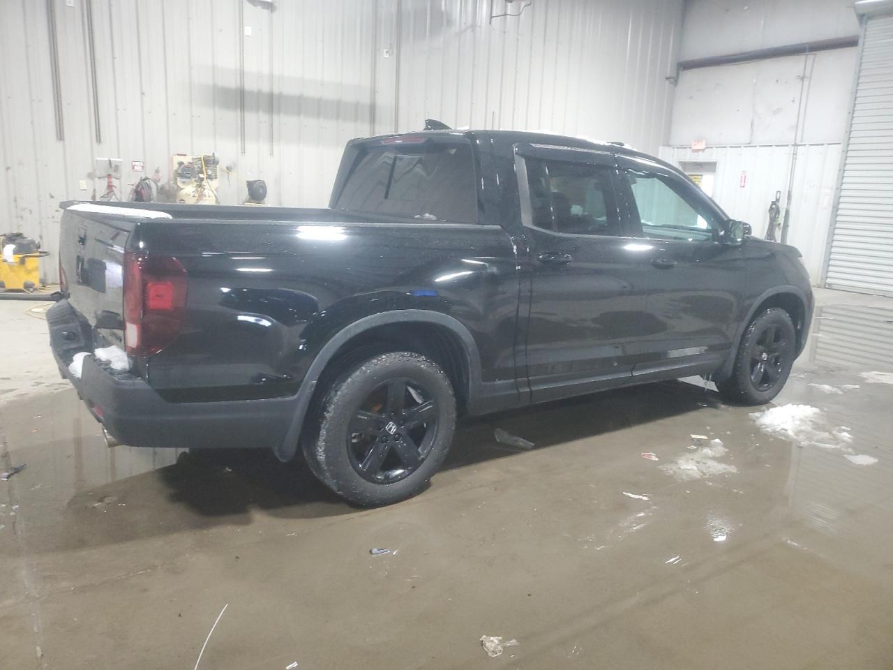 2022 HONDA RIDGELINE - Фото 3