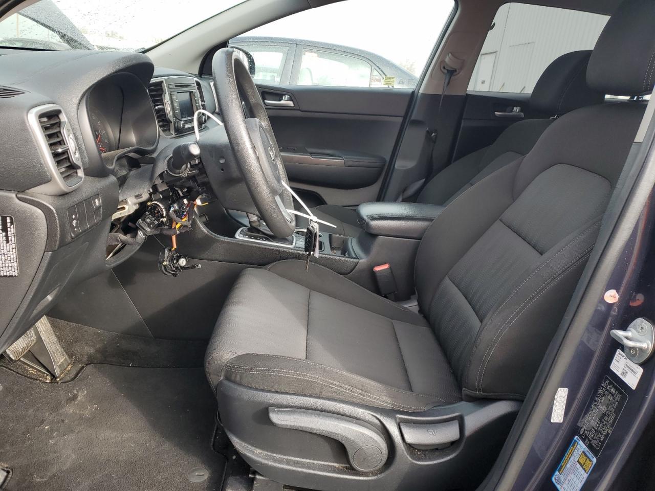 2017 KIA SPORTAGE L - Image 7