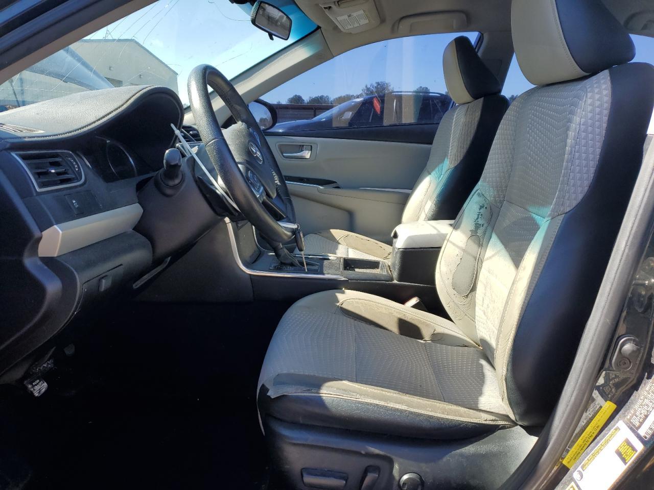 2015 TOYOTA CAMRY LE - Фото 7