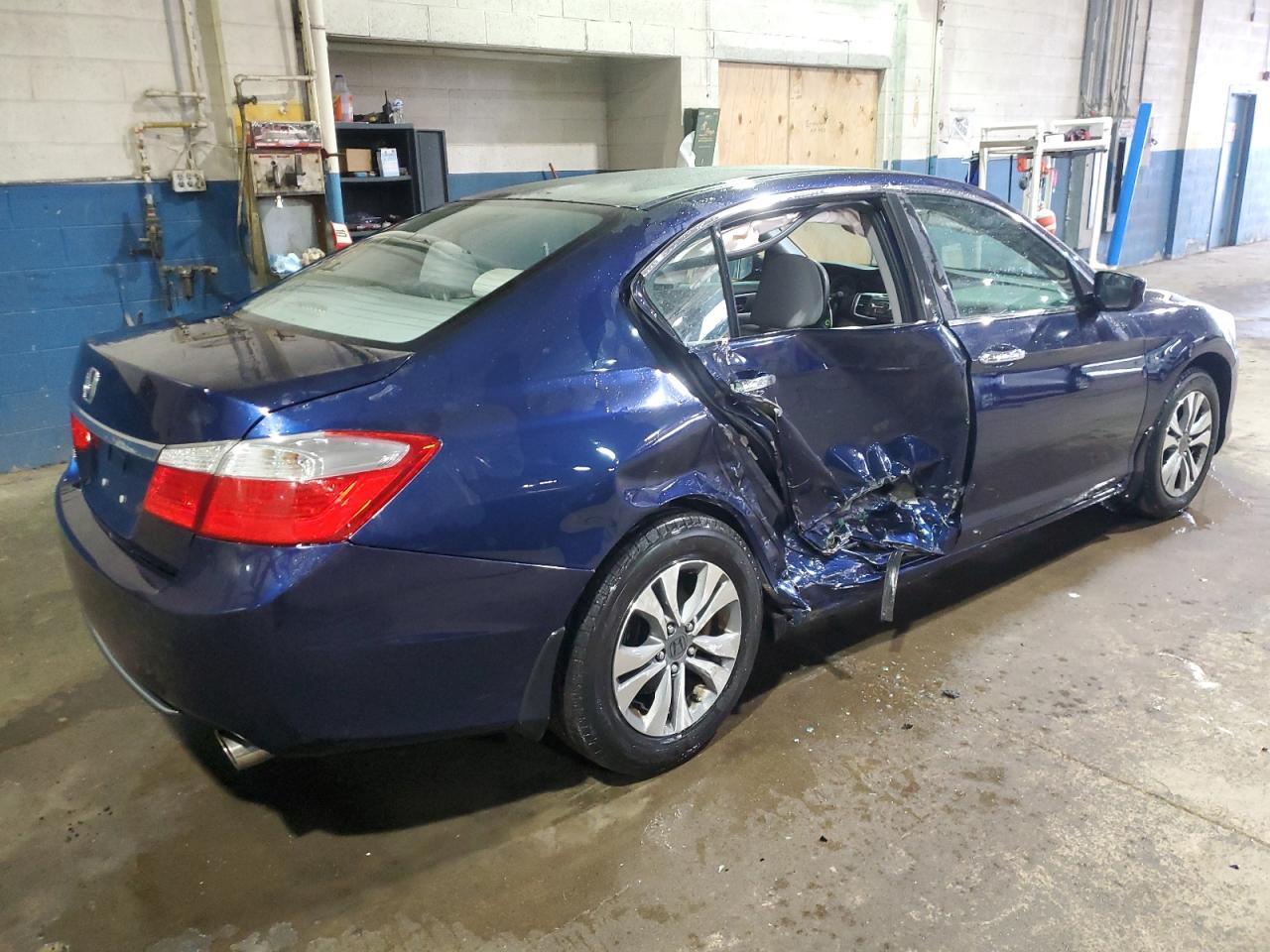 2014 HONDA ACCORD LX - Image 3