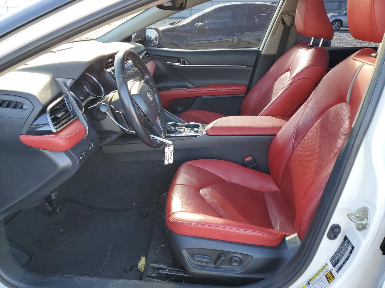 2019 TOYOTA CAMRY XSE - Фото 7