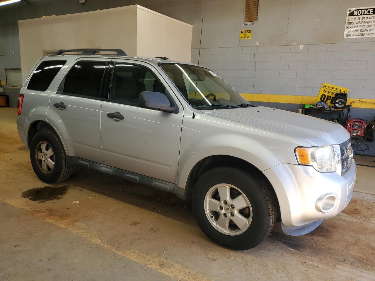 2012 FORD ESCAPE XLT - Фото 4