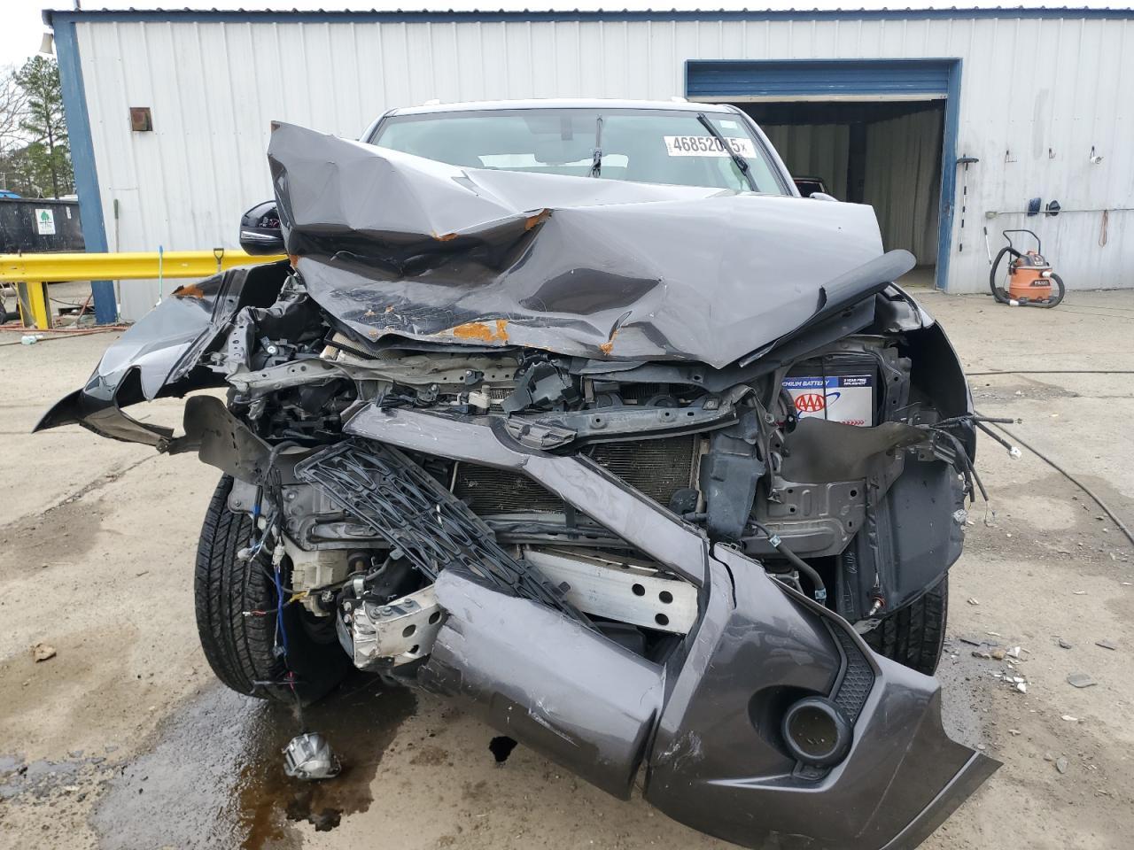 2018 TOYOTA 4RUNNER SR - Image 5