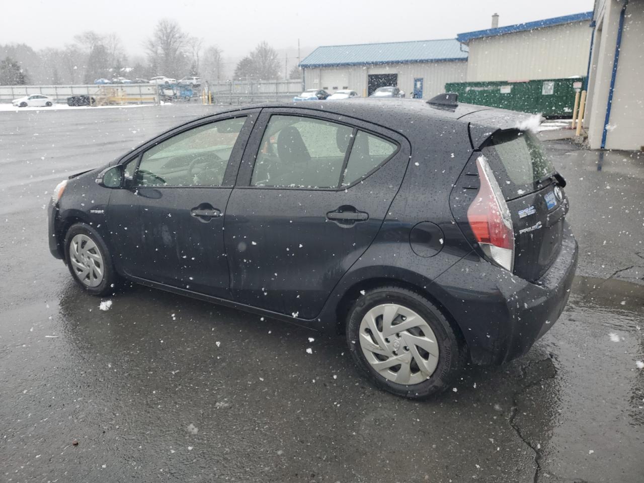 2016 TOYOTA PRIUS C - Фото 2
