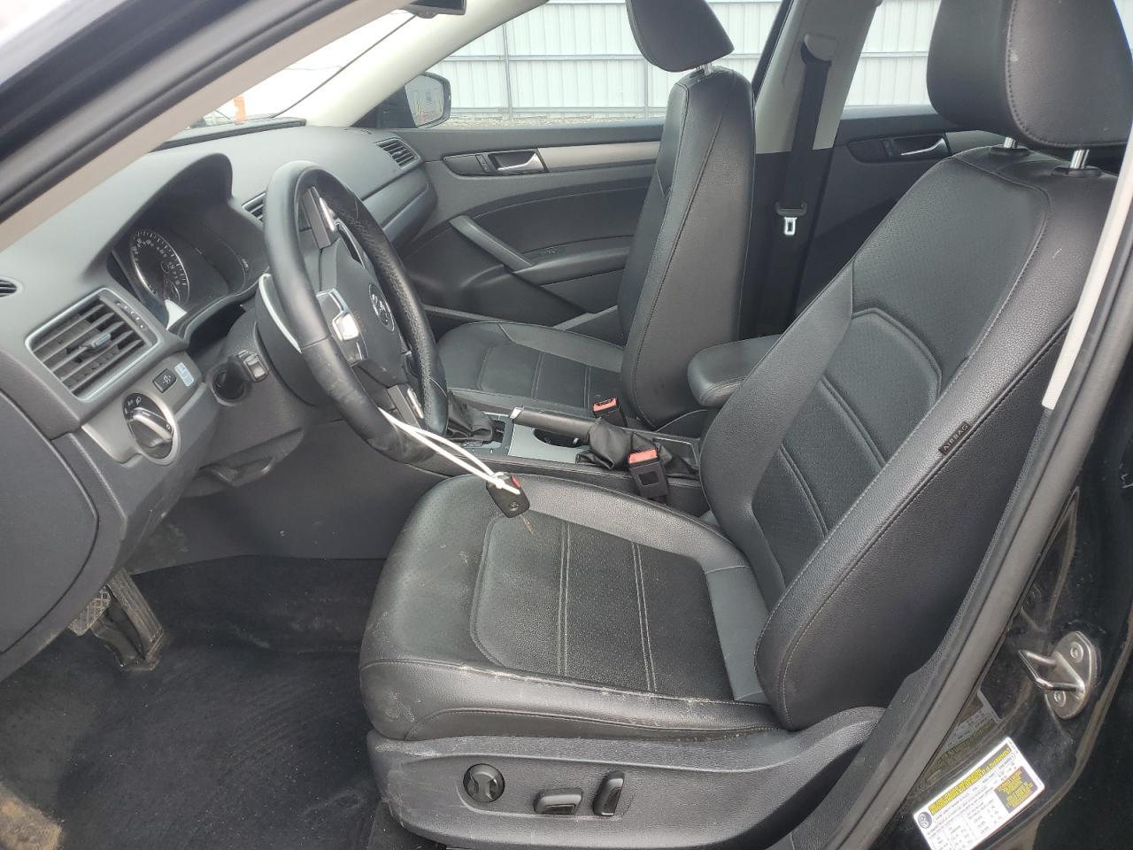 2014 VOLKSWAGEN PASSAT SE - Image 7
