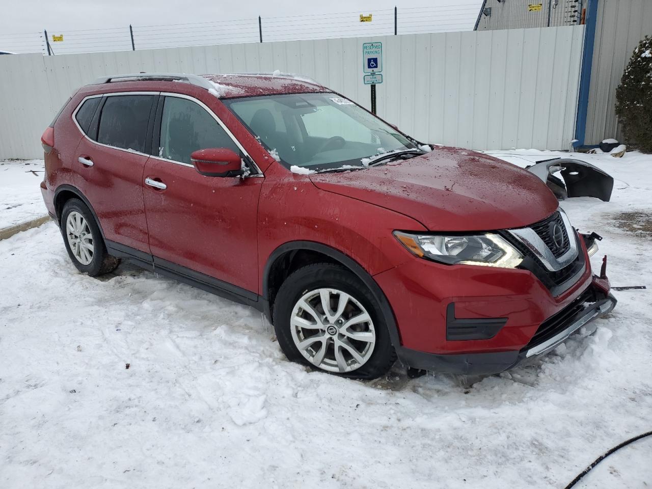 2018 NISSAN ROGUE S - Фото 4