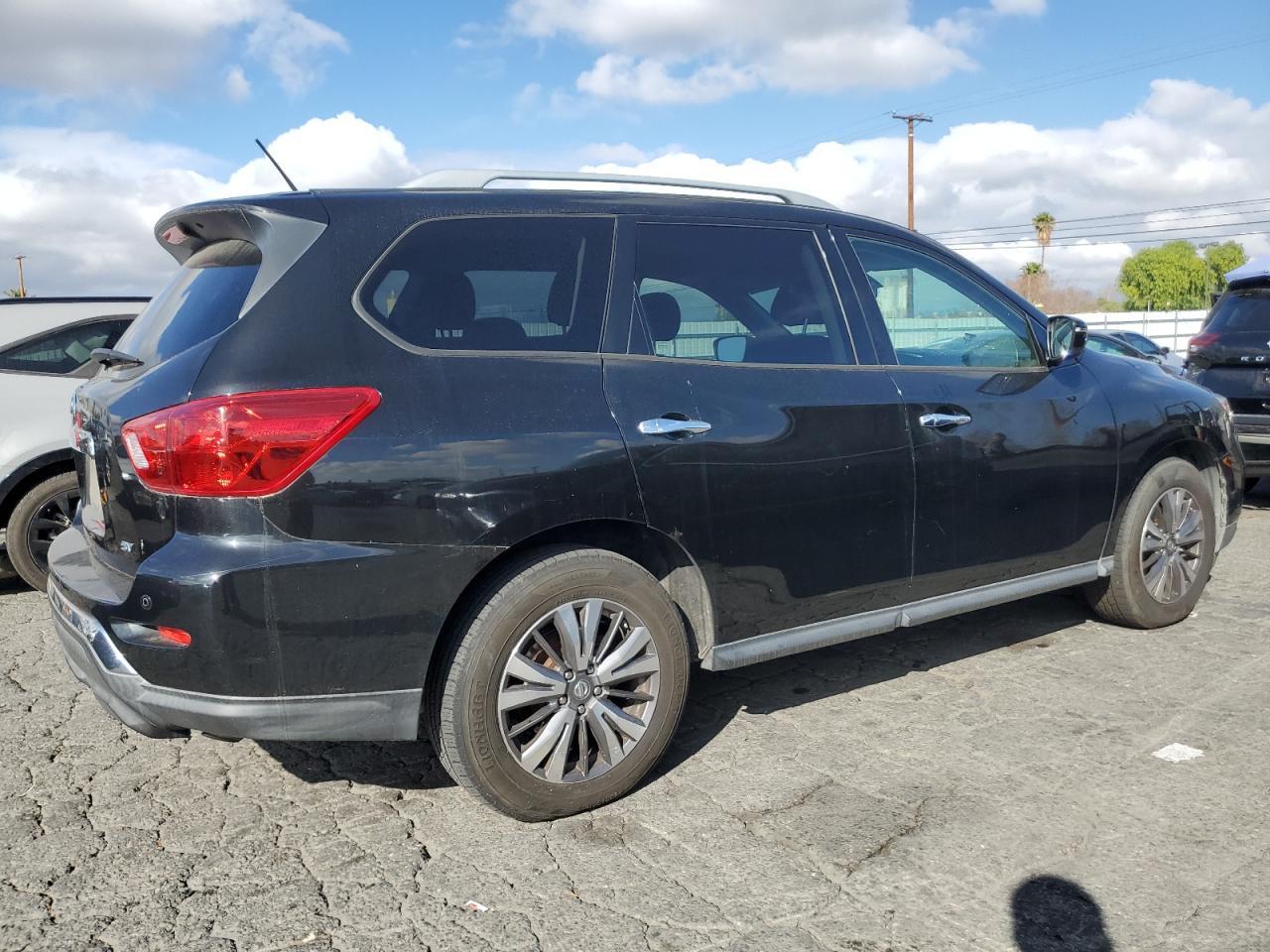 2018 NISSAN PATHFINDER - Image 3