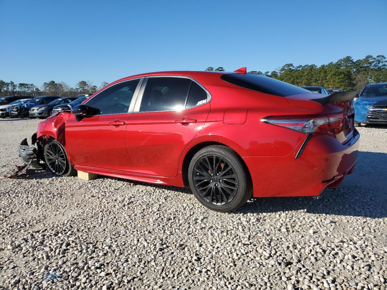 2019 TOYOTA CAMRY L - Фото 2