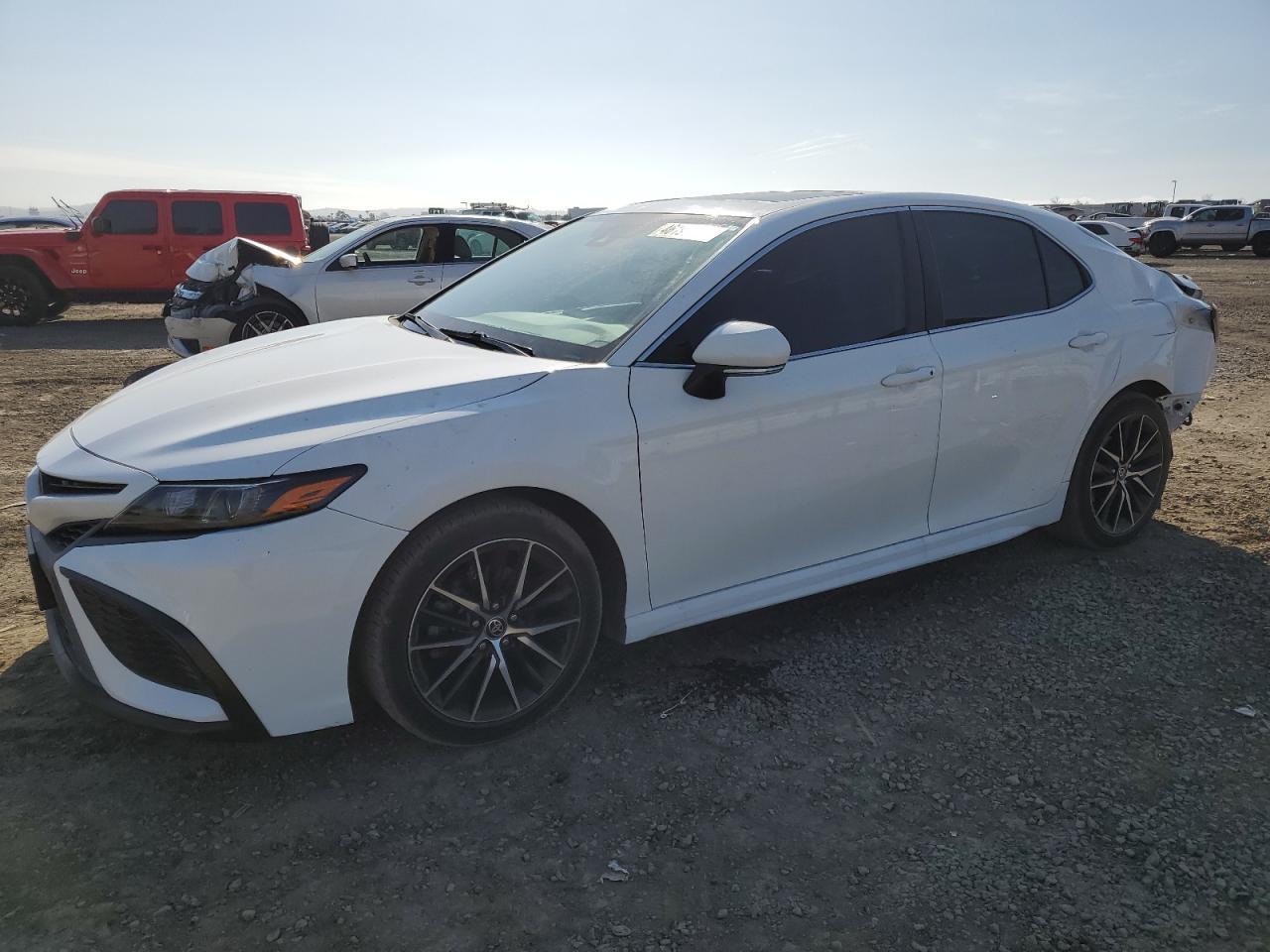 2021 TOYOTA CAMRY SE