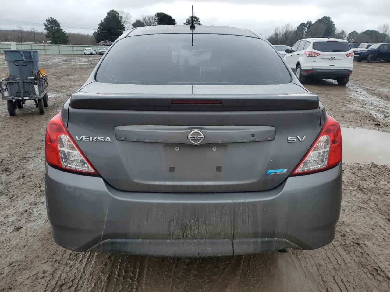 2016 NISSAN VERSA S - Image 6