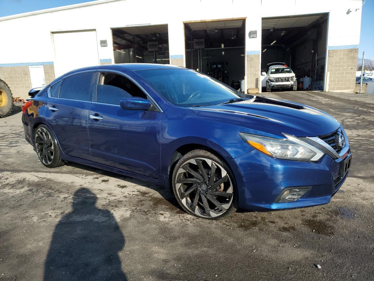 2016 NISSAN ALTIMA 2.5 - Фото 4