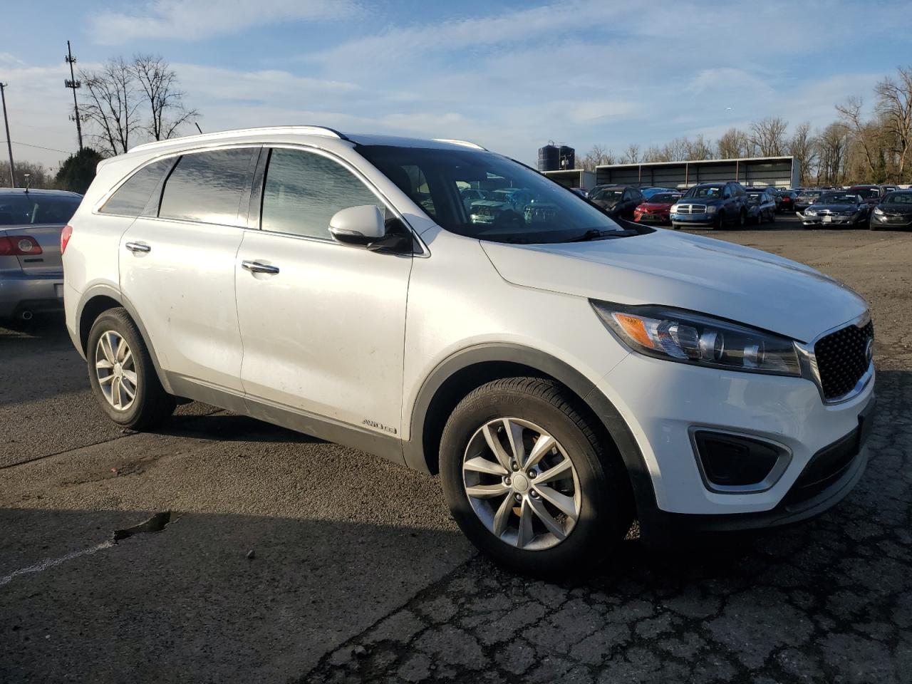 2016 KIA SORENTO LX - Image 4