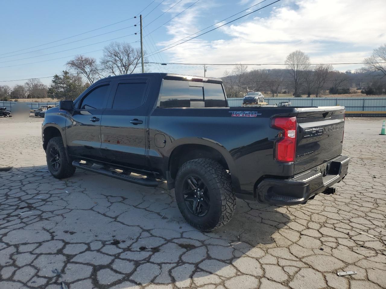 2021 CHEVROLET SILVERADO - Фото 2