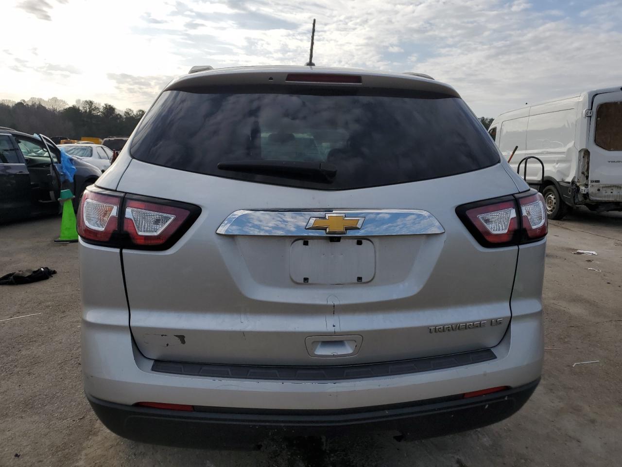 2014 CHEVROLET TRAVERSE L - Image 6