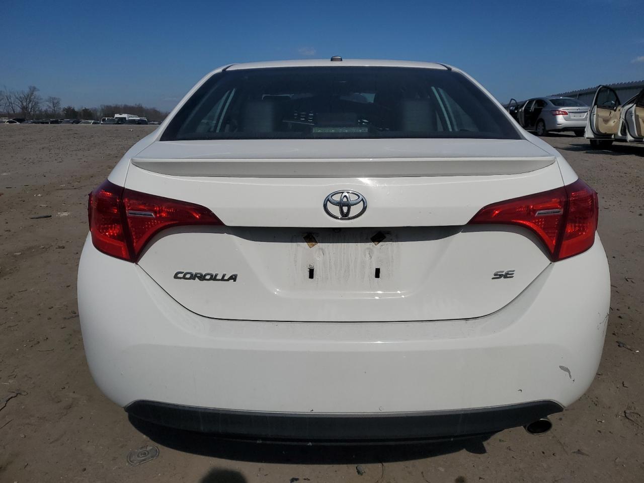 2018 TOYOTA COROLLA L - Фото 6