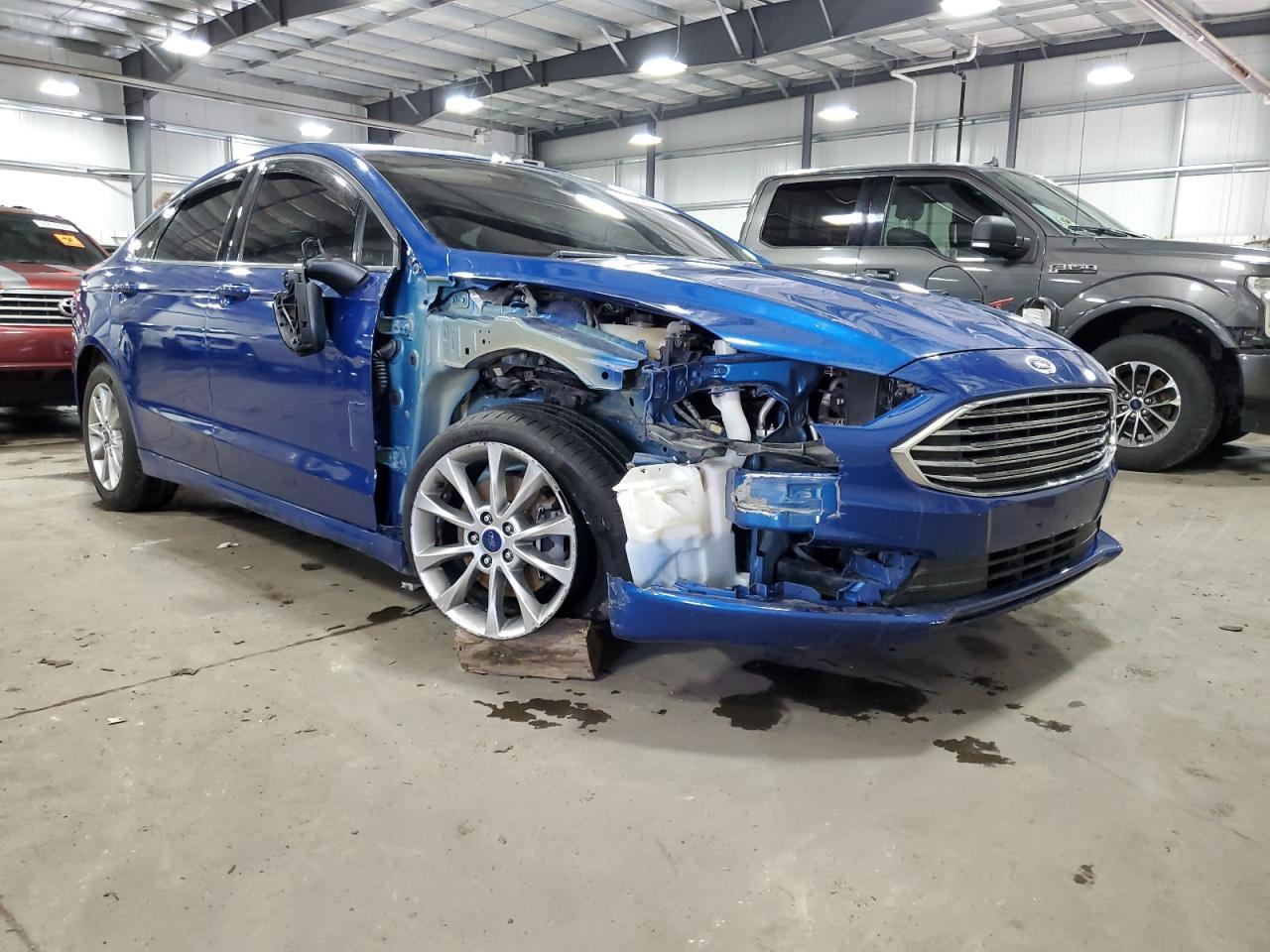 2017 FORD FUSION SE - Фото 4