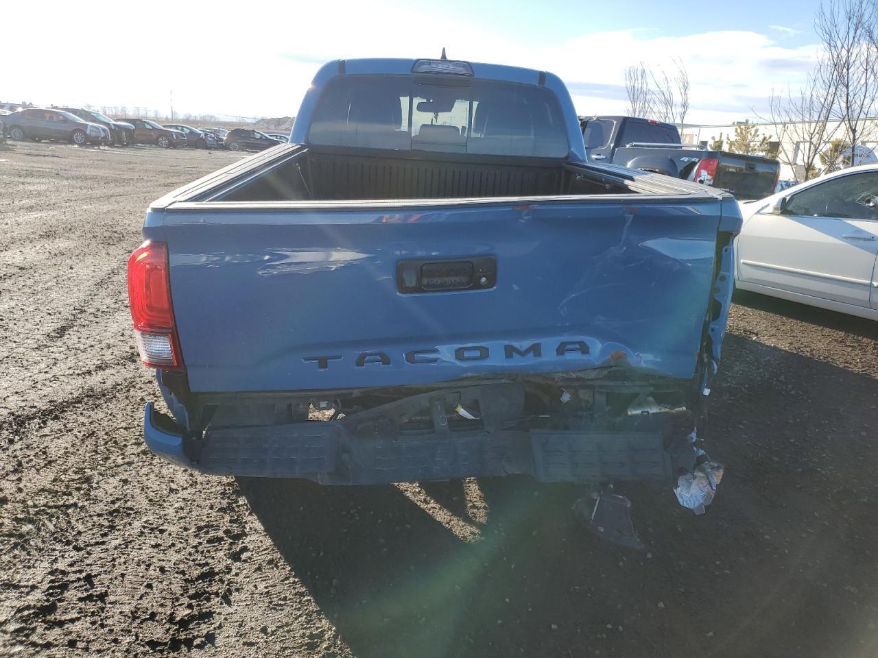 2019 TOYOTA TACOMA DOU - Фото 6