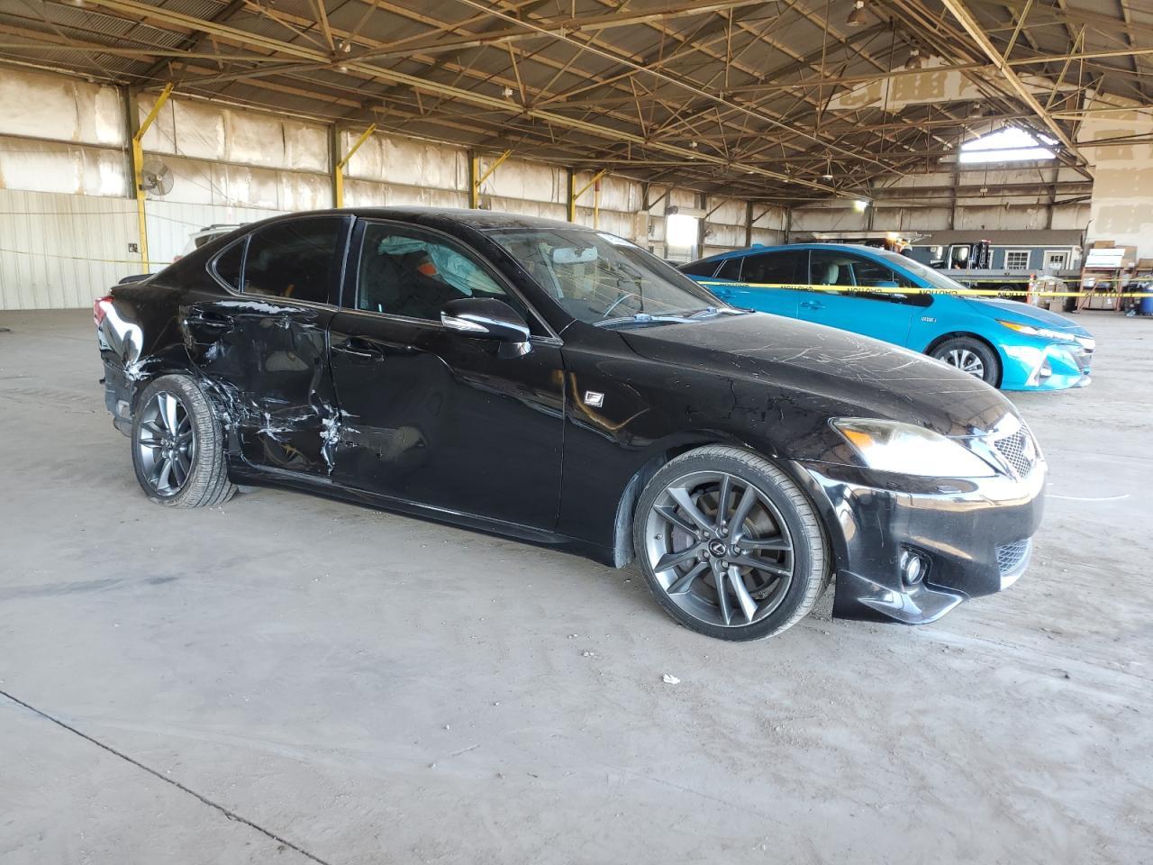 2011 LEXUS IS 350 - Image 4