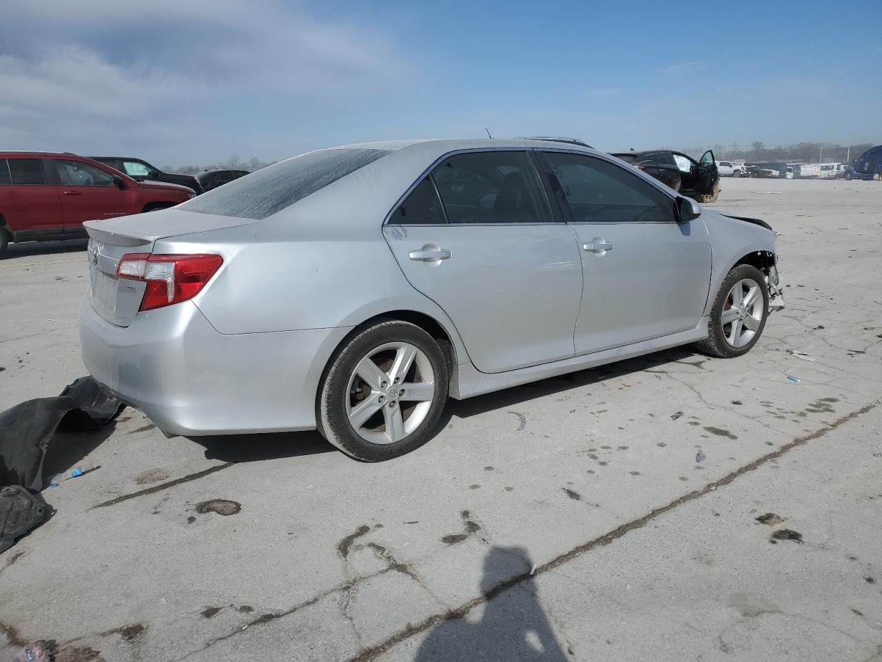 2013 TOYOTA CAMRY L - Фото 3