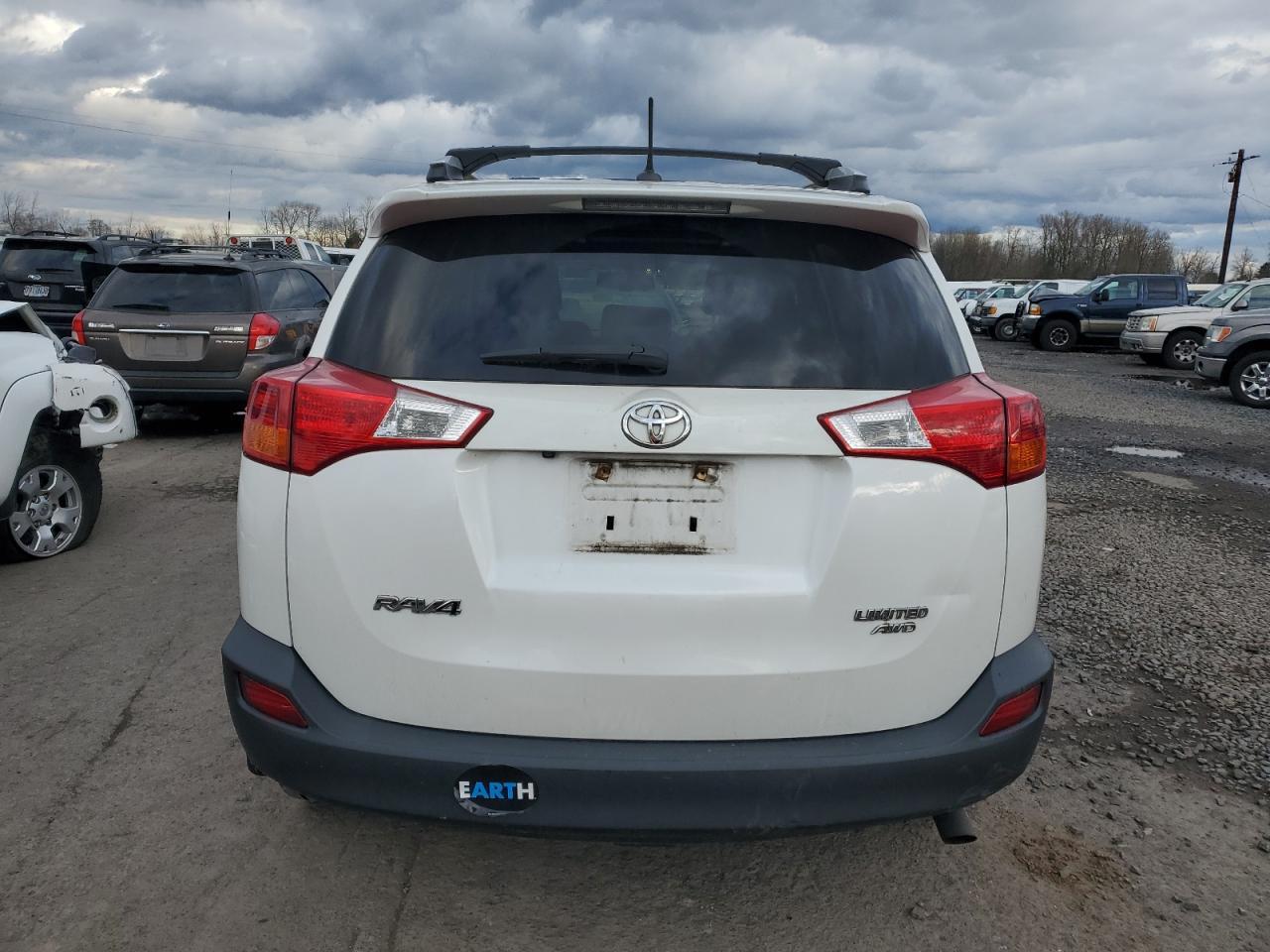 2013 TOYOTA RAV4 LIMIT - Image 6