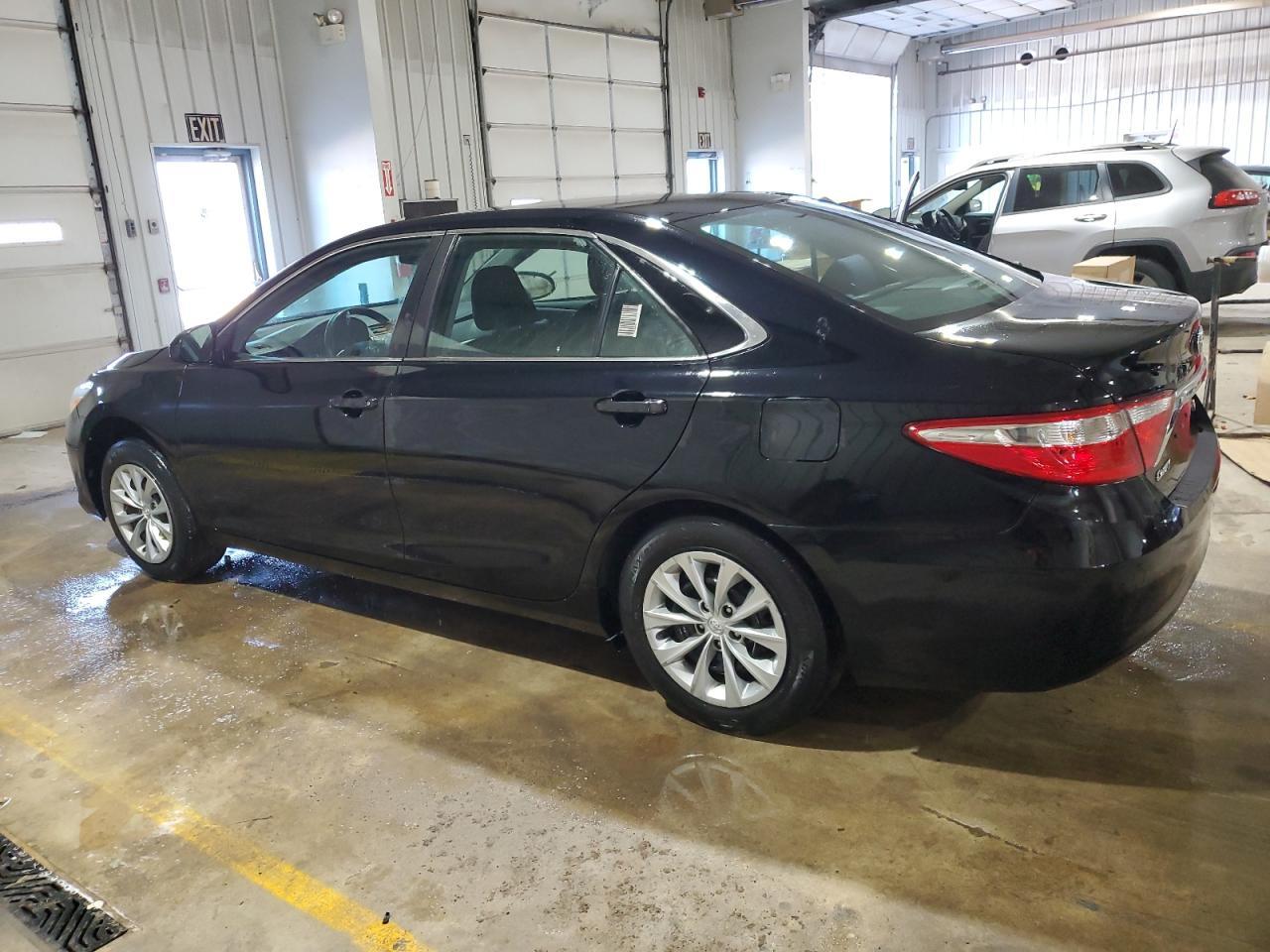 2017 TOYOTA CAMRY LE - Image 2