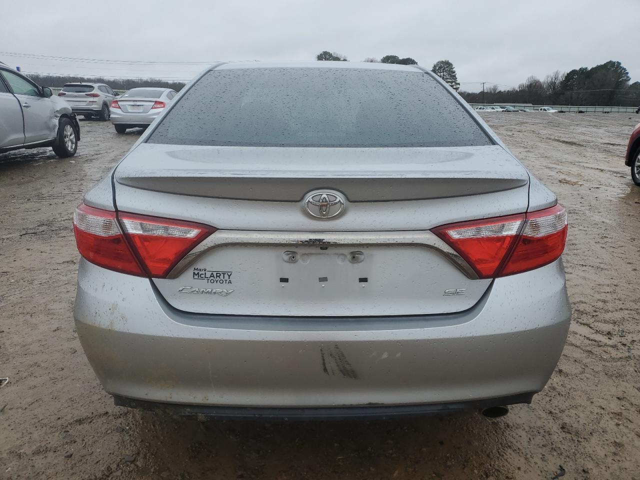 2017 TOYOTA CAMRY LE - Фото 6