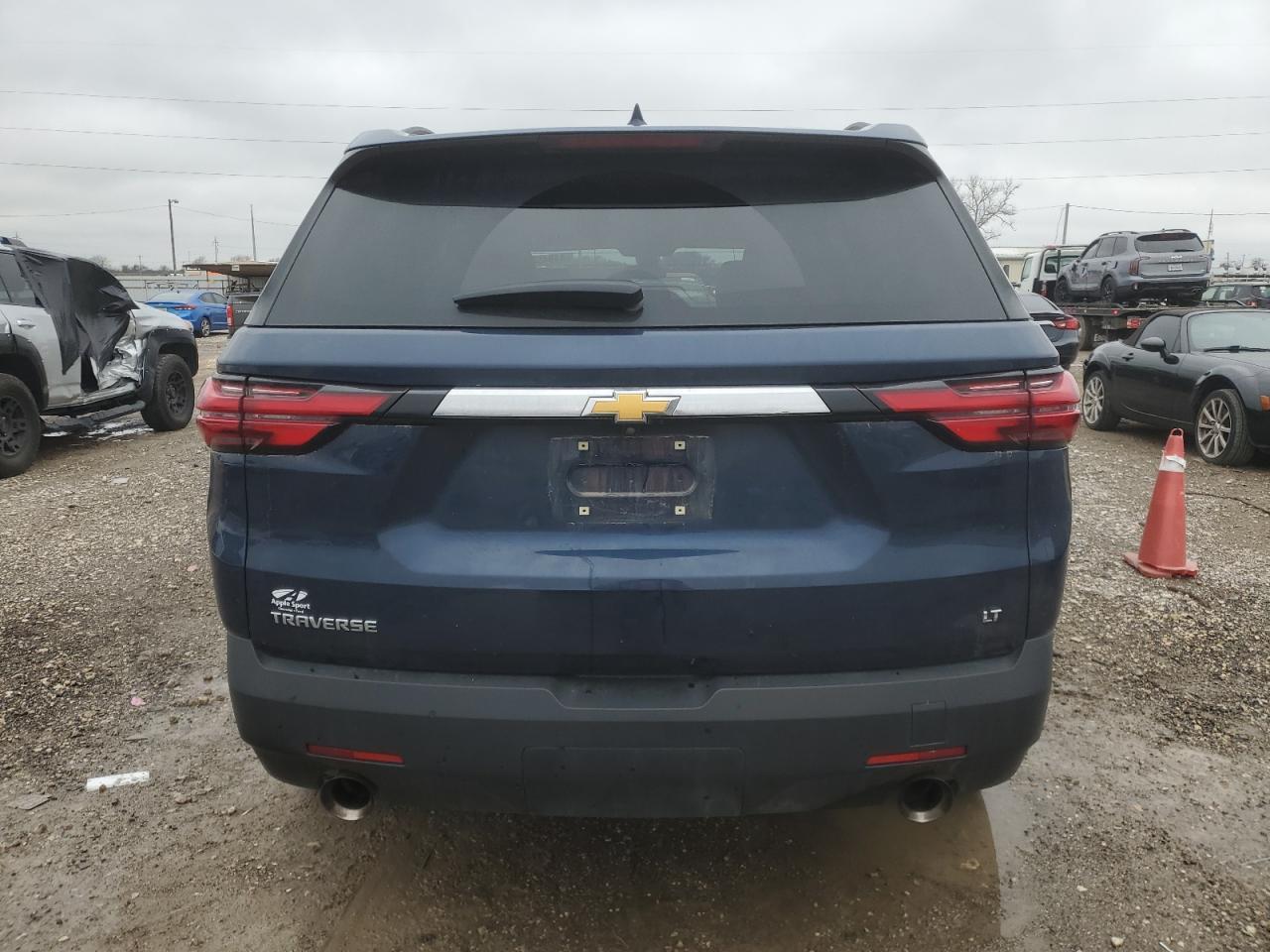 2023 CHEVROLET TRAVERSE L - Фото 6