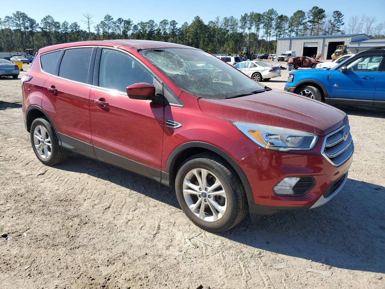 2017 FORD ESCAPE SE - Фото 4